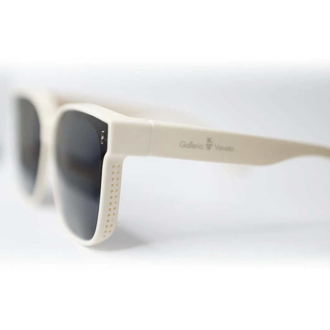 Rio - Polarised Over Glasses
